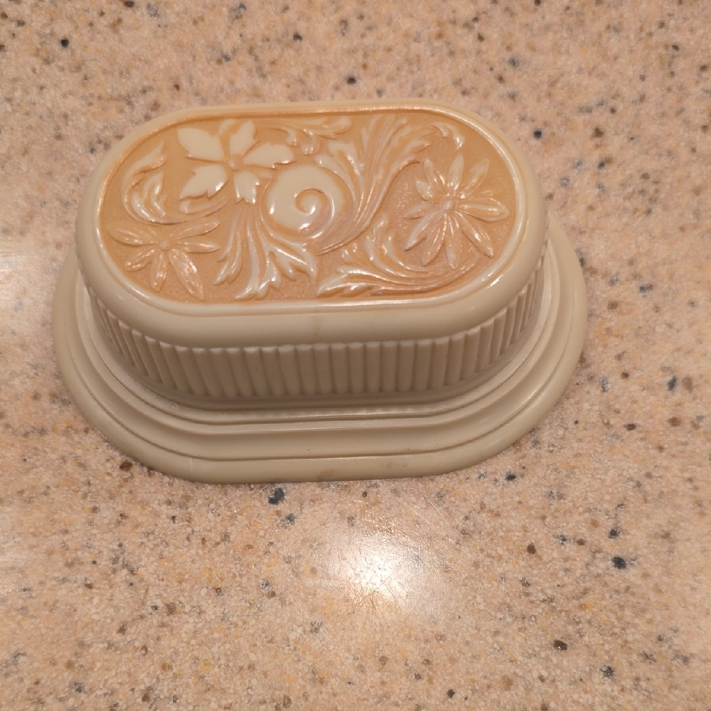 Vintage Art Deco Jewelrly Box